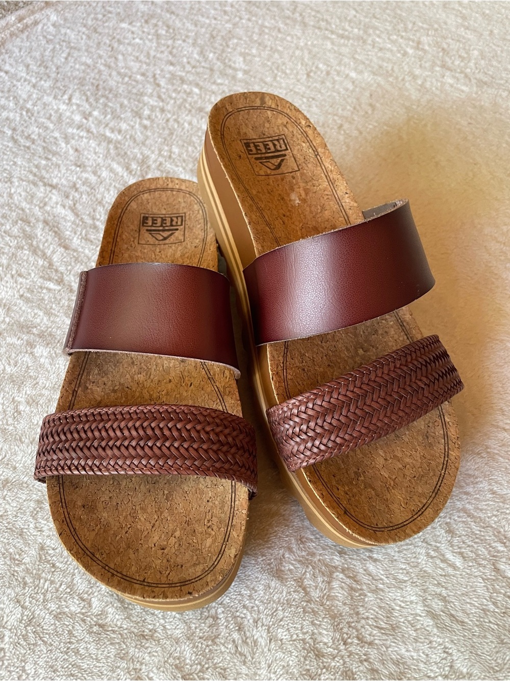 Reef Cushion Vista Hi platform sandal Chocolate Braid brown size 8 comfort